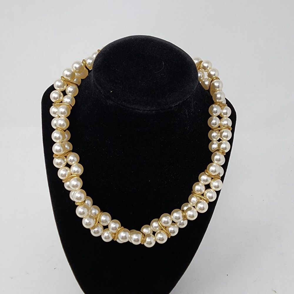 Vintage Twisted Two Strand Faux Pearl Gold Tone Metal Accents Women's Necklace - Picture 1 of 12